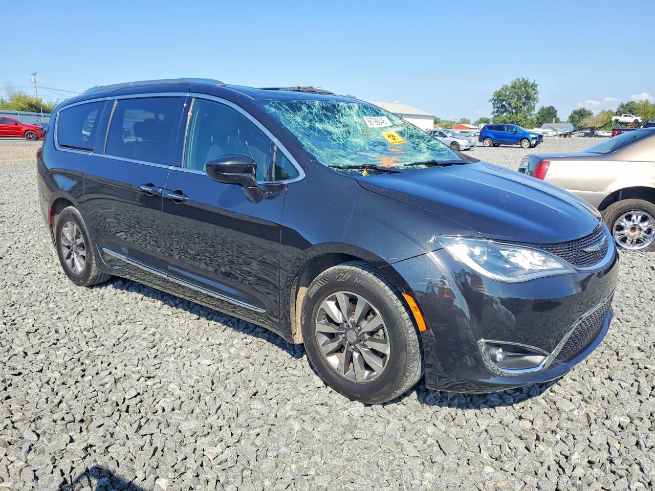 2020 Chrysler Pacifica Touring L Plus - Image 4