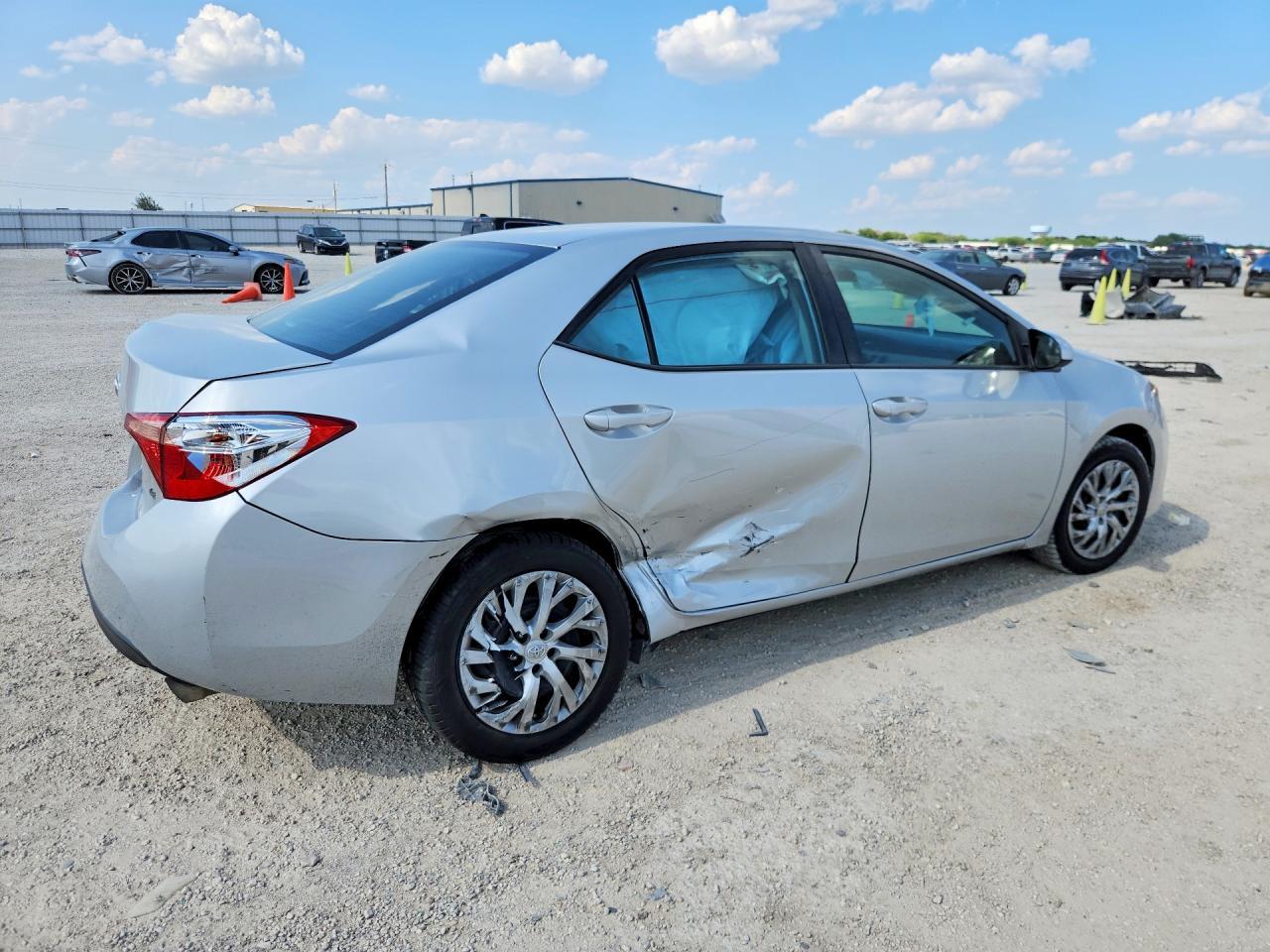 2019 Toyota Corolla Le - Image 3