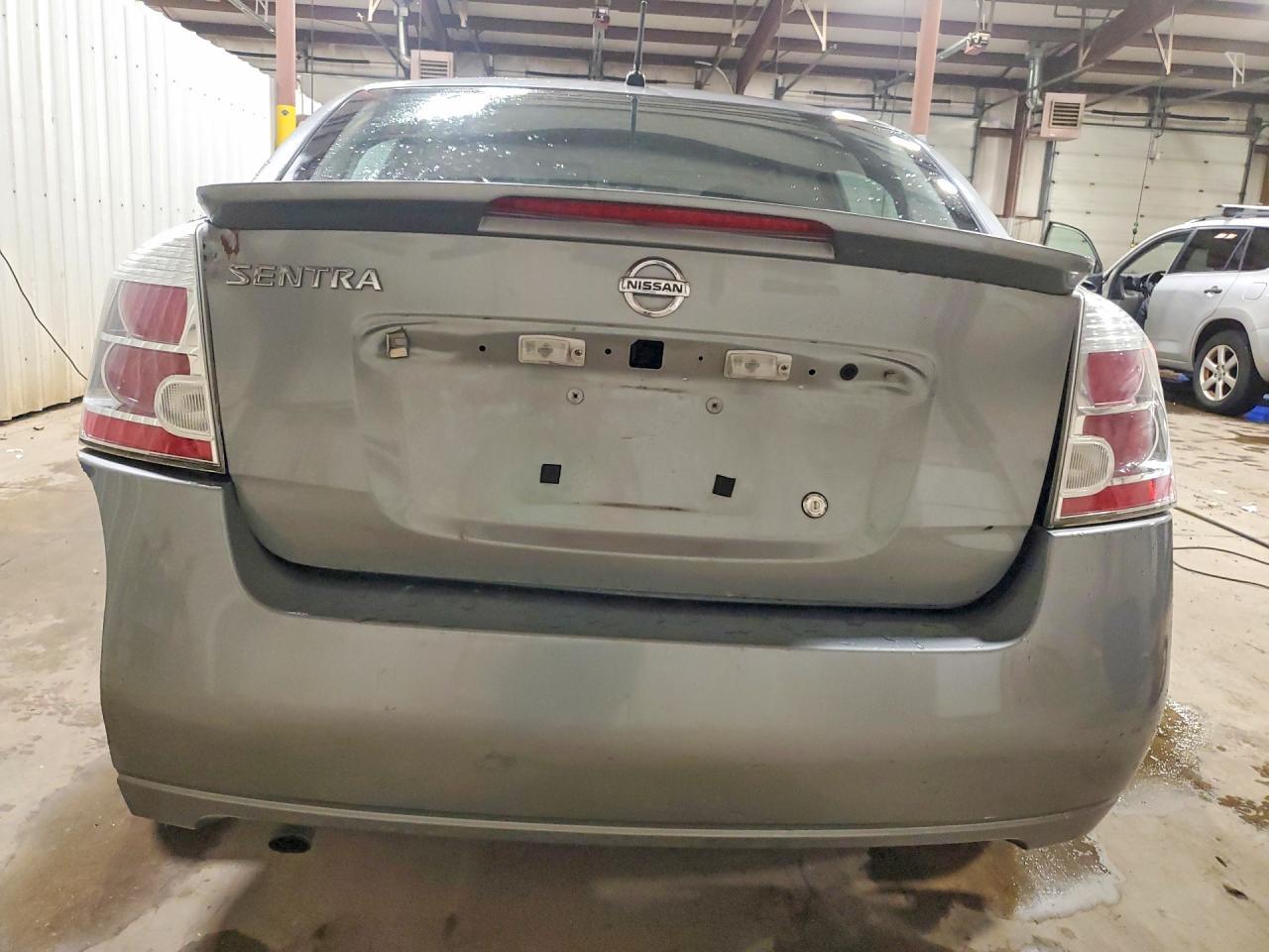 2012 Nissan Sentra 2.0 - Image 6