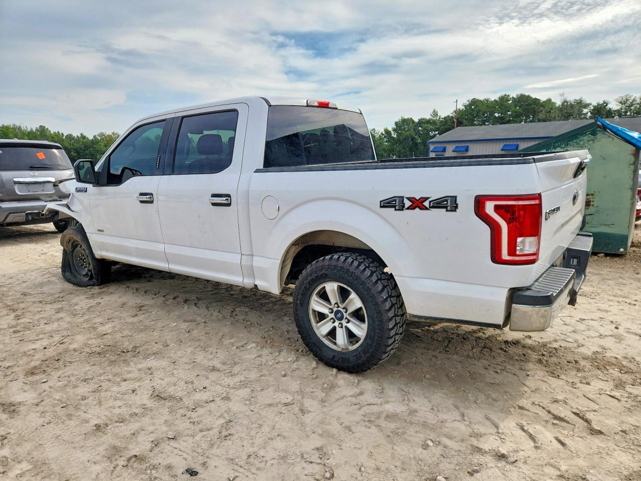 2016 Ford F150 Supercrew - Фото 2