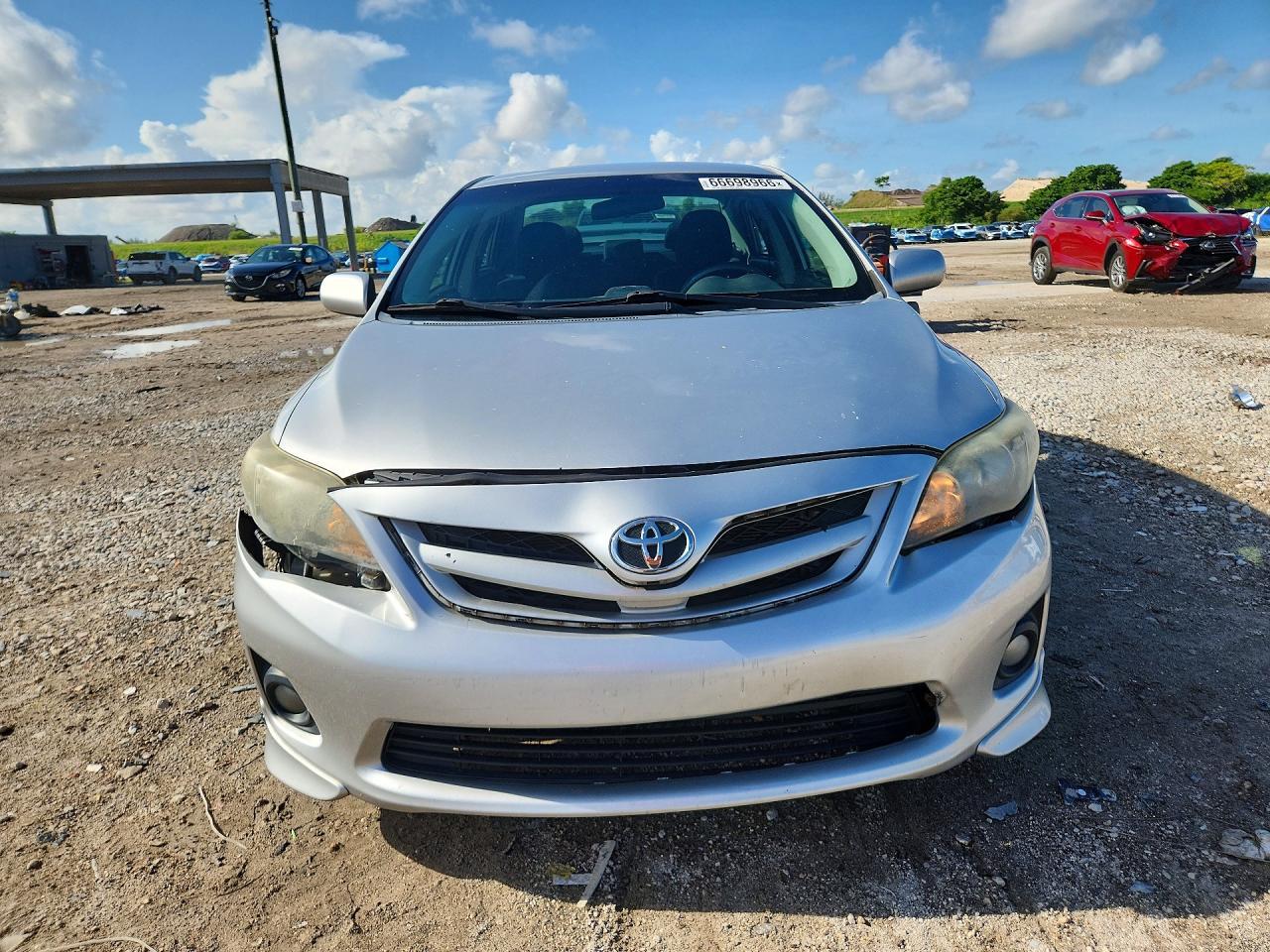 2013 Toyota Corolla S - Image 5