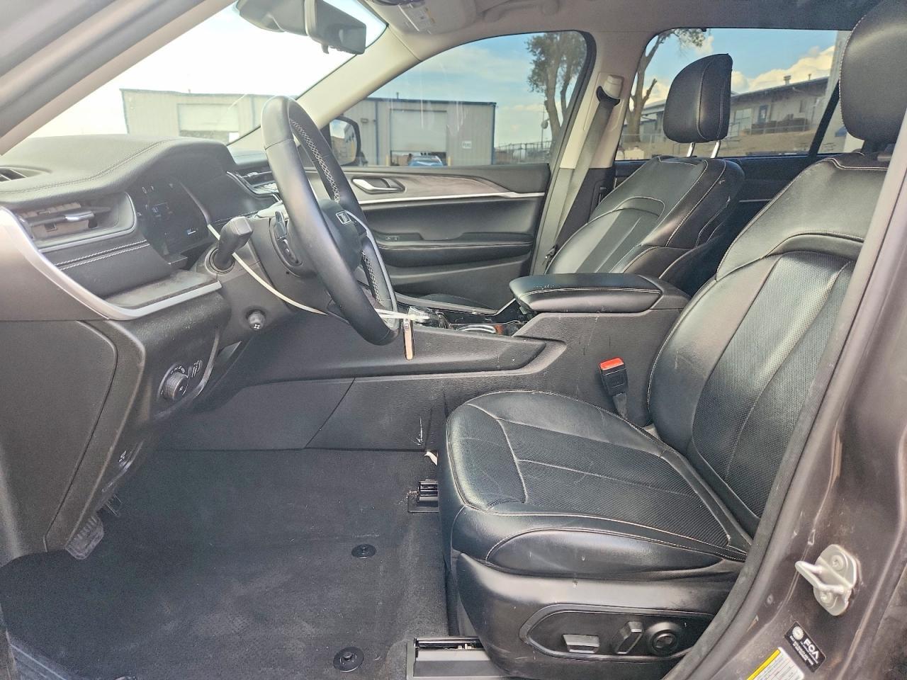 2022 Jeep Grand Cherokee L Limited - Image 7