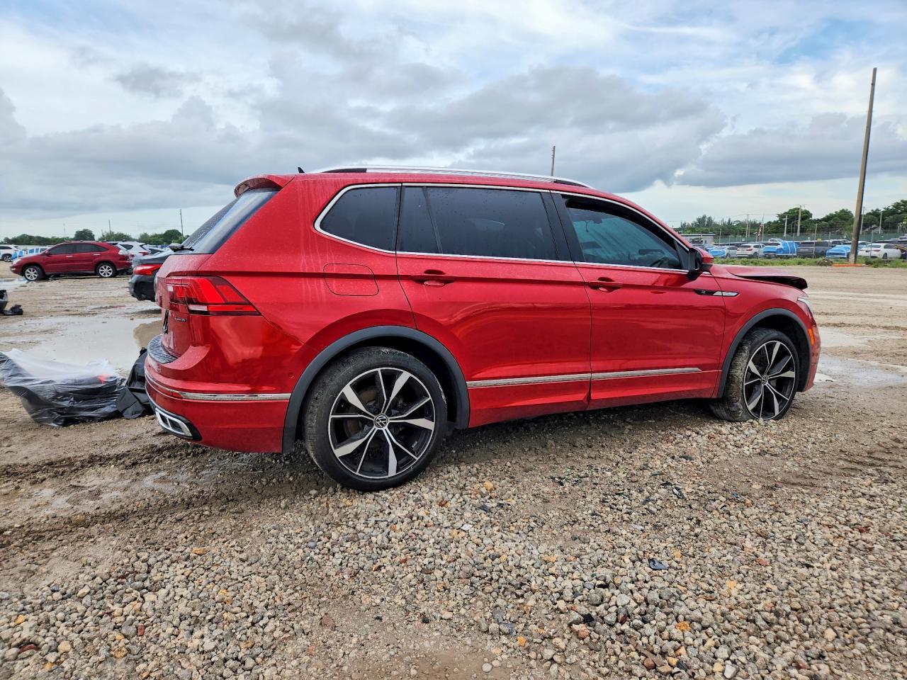 2024 Volkswagen Tiguan Sel R-Line Black - Фото 3