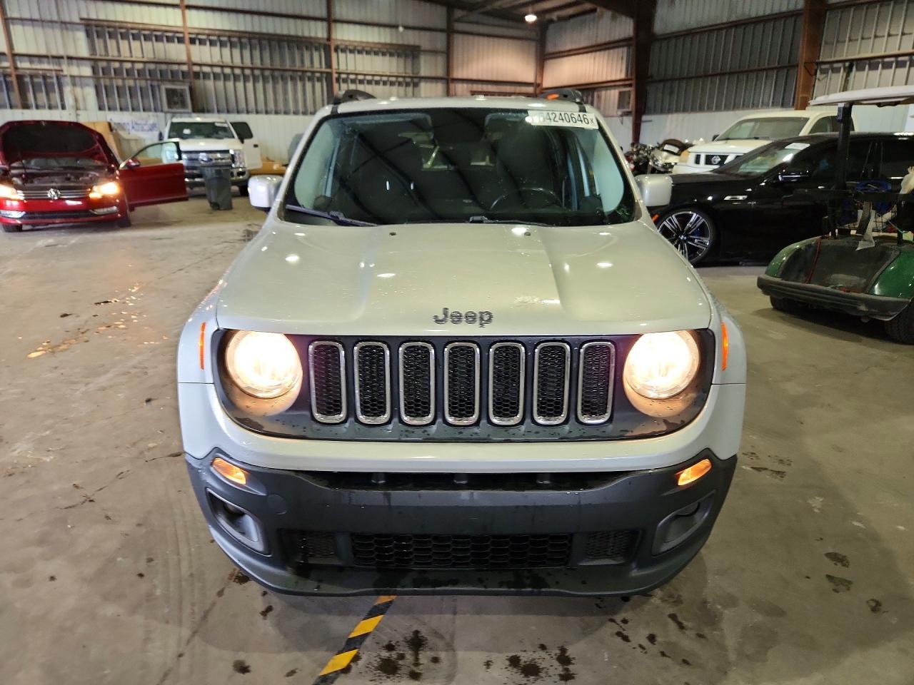 2017 Jeep Renegade Latitude - Фото 5