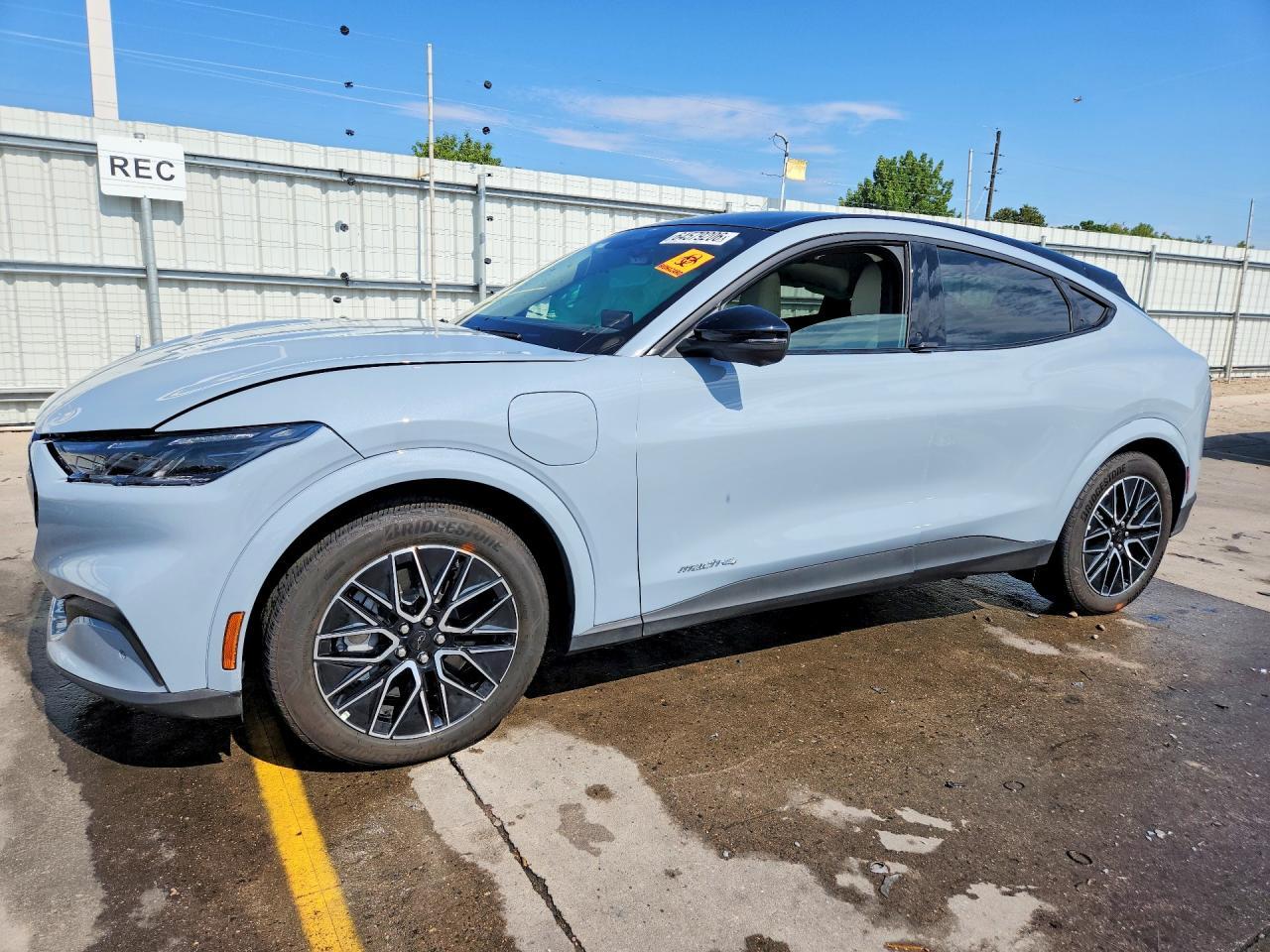 2025 Ford Mustang Mach-E Premium