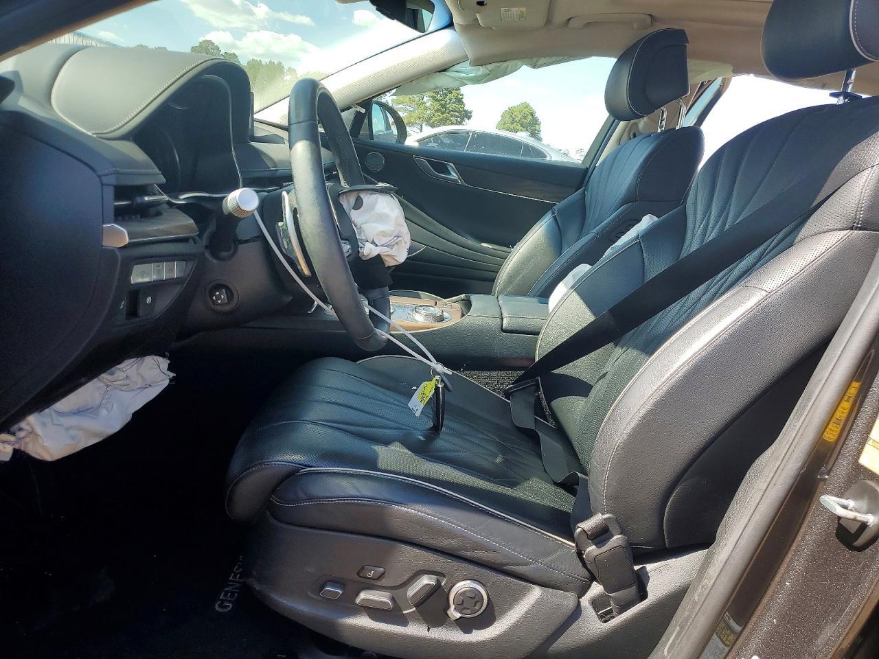 2021 Genesis G80 2.5T - Image 7