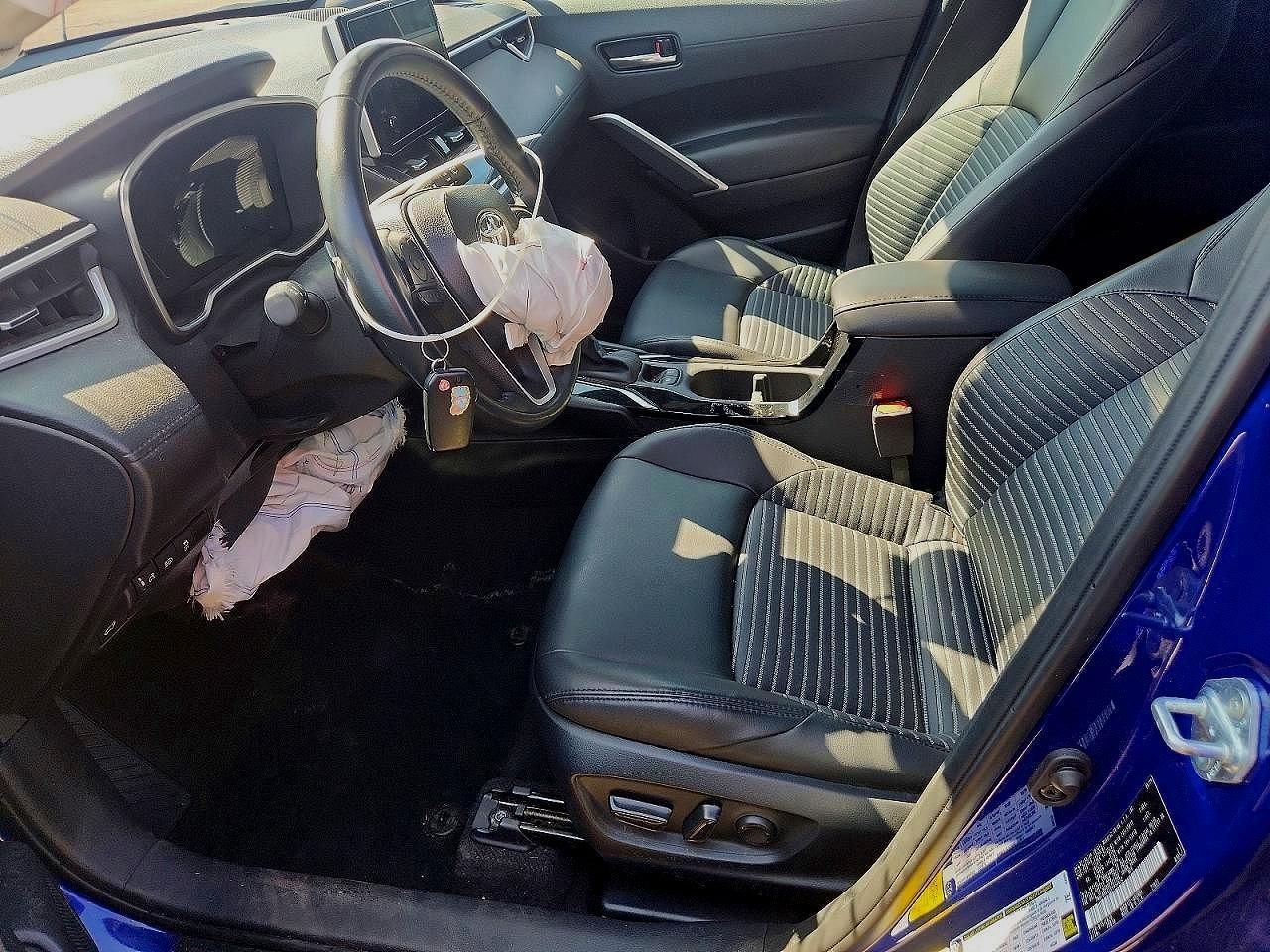 2024 Toyota Corolla Cross Hybrid Xse - Фото 7