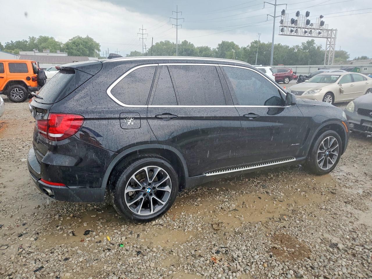 2016 BMW X5 xDrive35I - Фото 3