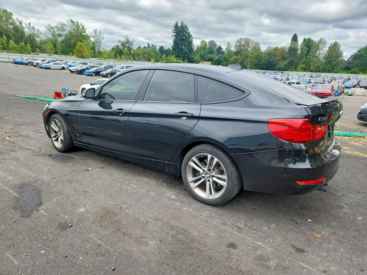 2014 BMW 335 Xigt - Image 2