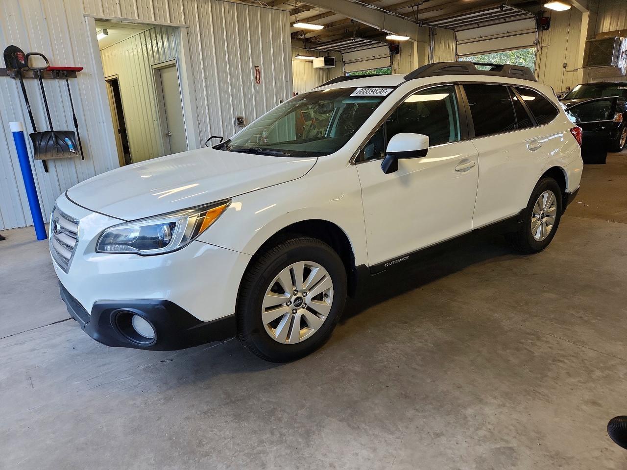 2016 Subaru Outback 2.5I Premium