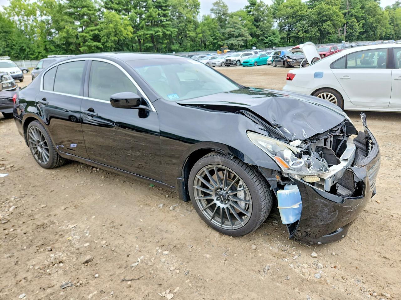 2013 Infiniti G37 Sedan X - Фото 4