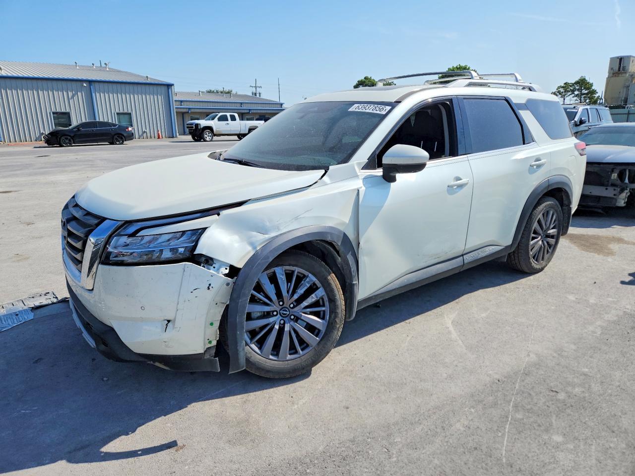 2024 Nissan Pathfinder Sl