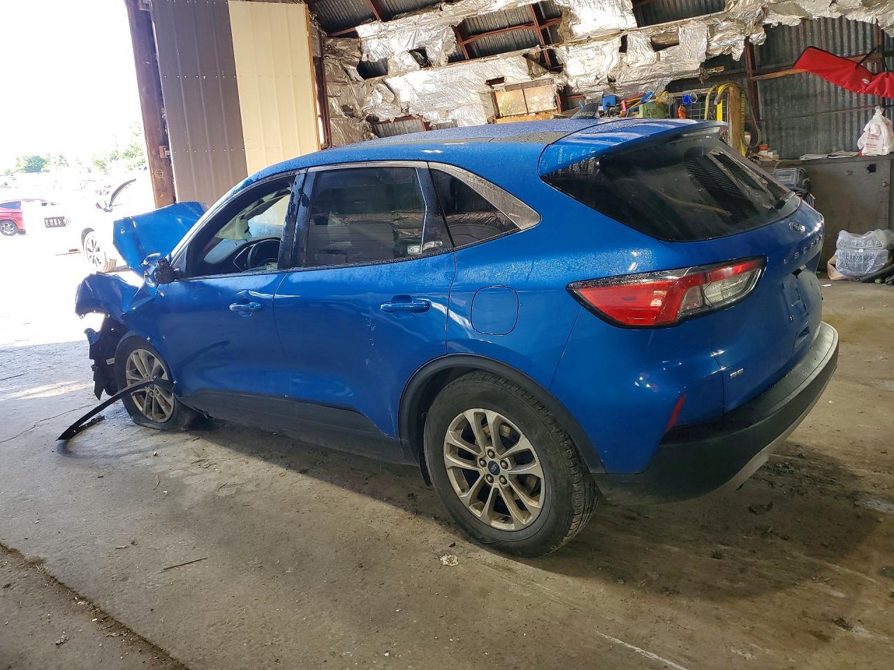 2020 Ford Escape Se - Фото 2