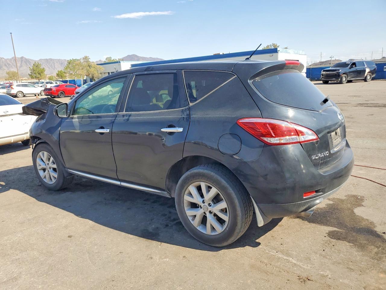 2014 Nissan Murano S - Фото 2