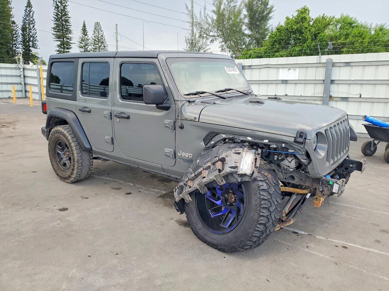 2018 Jeep Wrangler Unlimited Sport - Фото 4