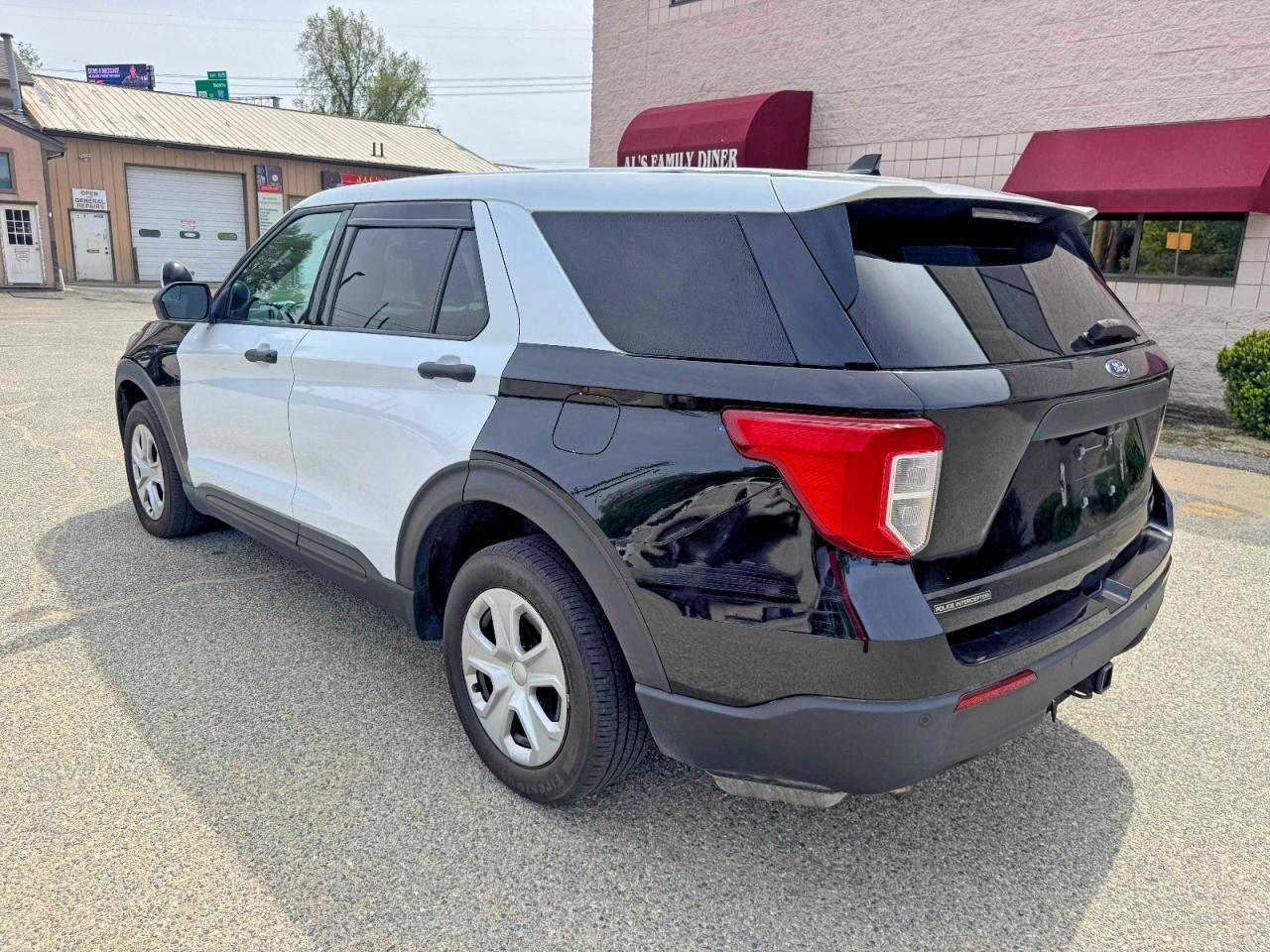 2020 Ford Explorer Police Interceptor - Фото 3