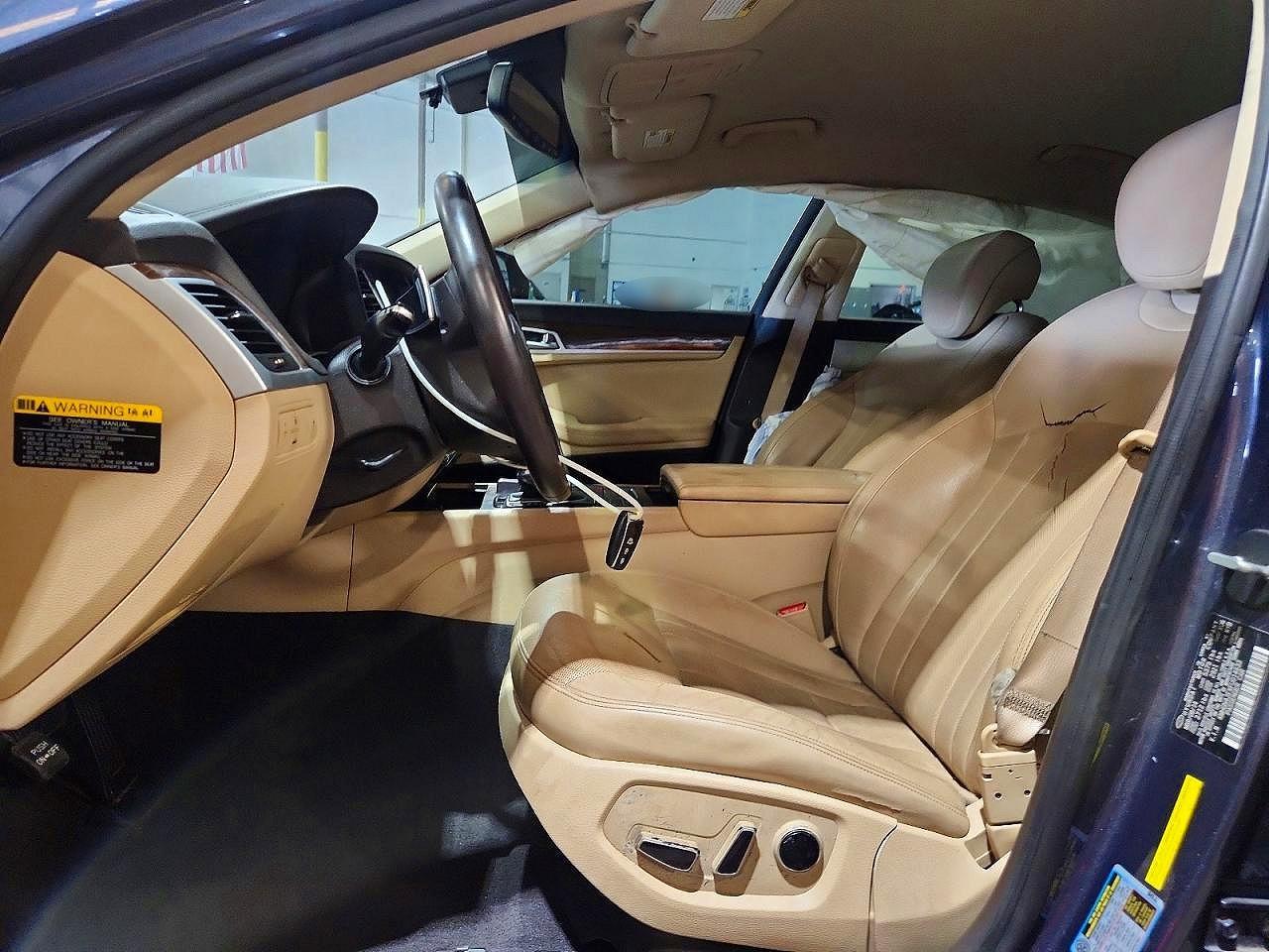 2015 Hyundai Genesis 3.8L - Фото 7