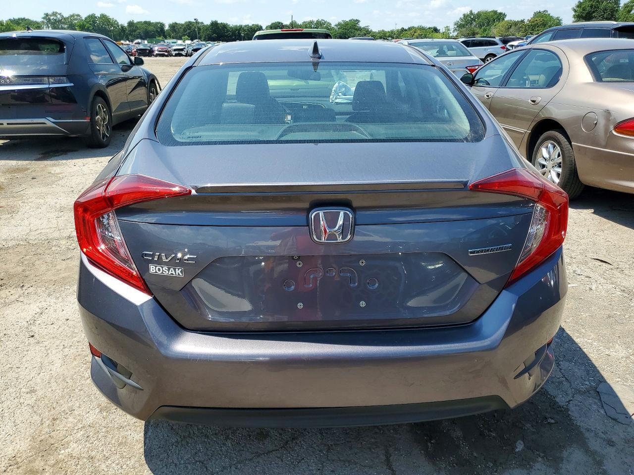 2016 Honda Civic Touring - Image 6