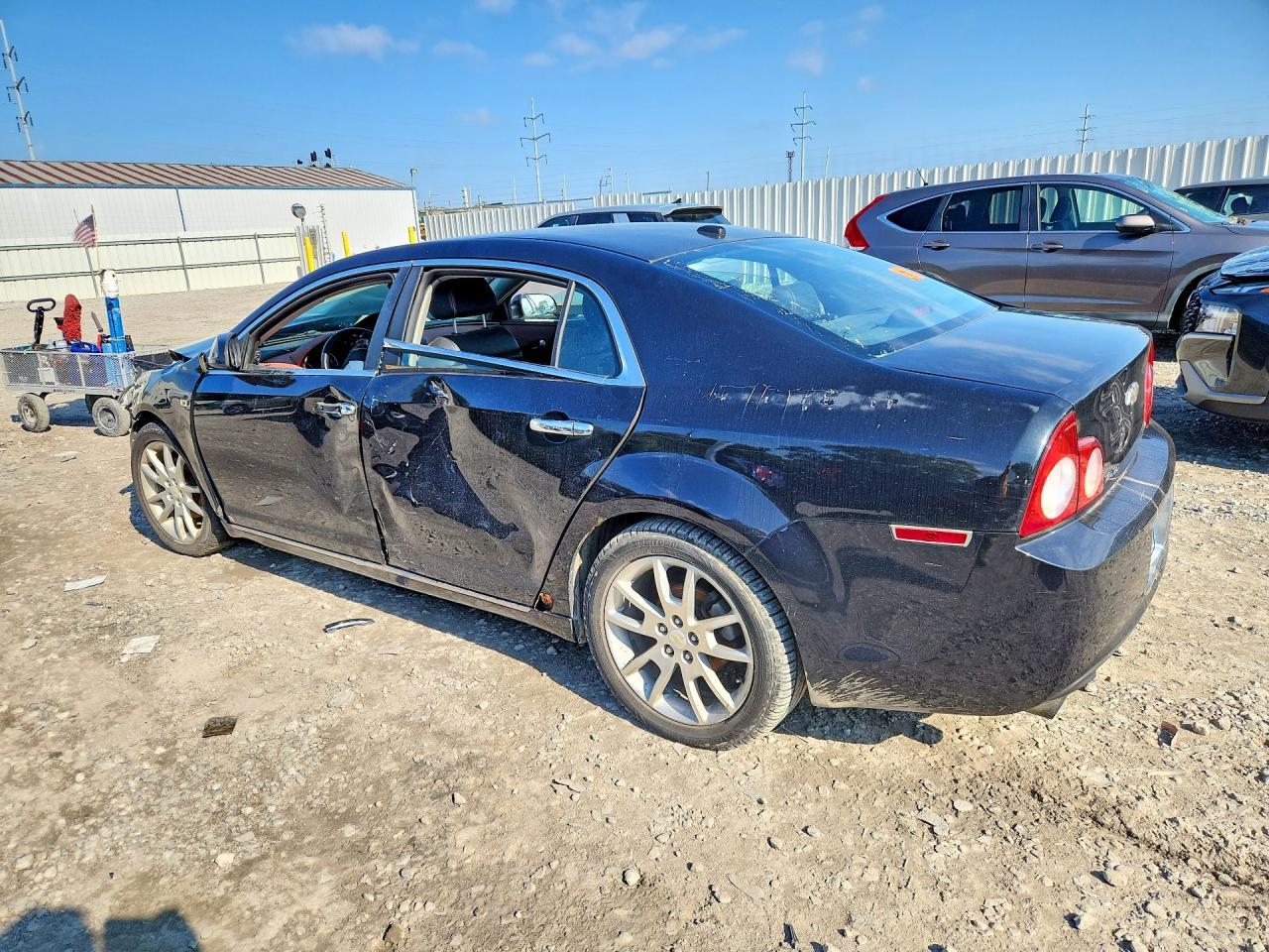 2008 Chevrolet Malibu Ltz - Image 2
