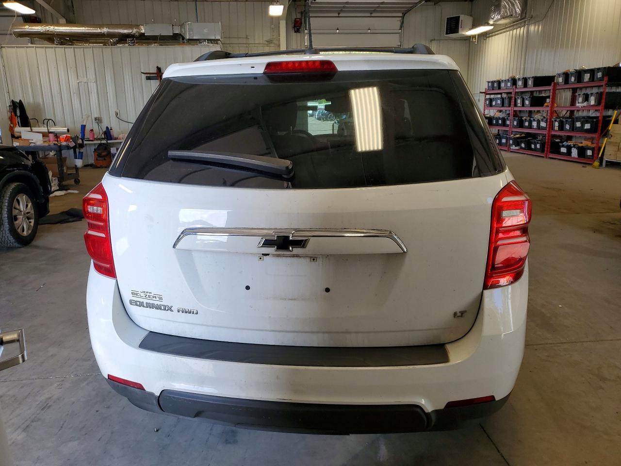 2017 Chevrolet Equinox Lt - Image 6