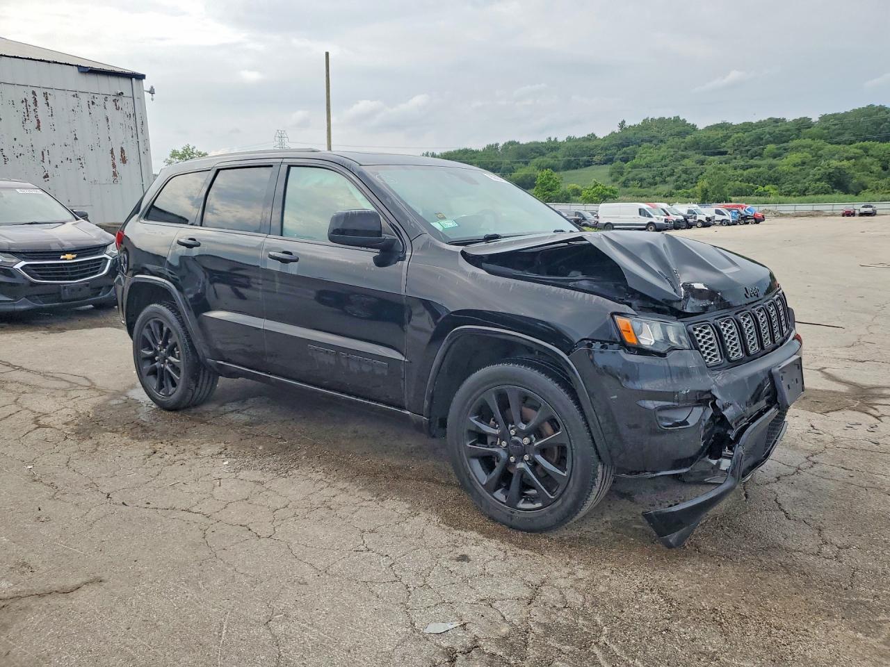 2018 Jeep Grand Cherokee Laredo - Фото 4
