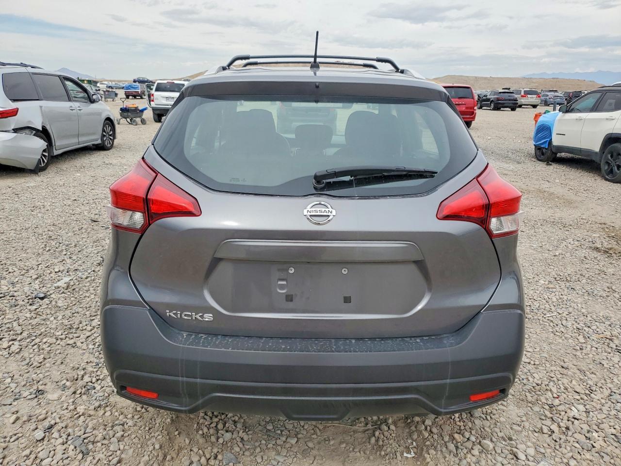 2019 Nissan Kicks S - Image 6