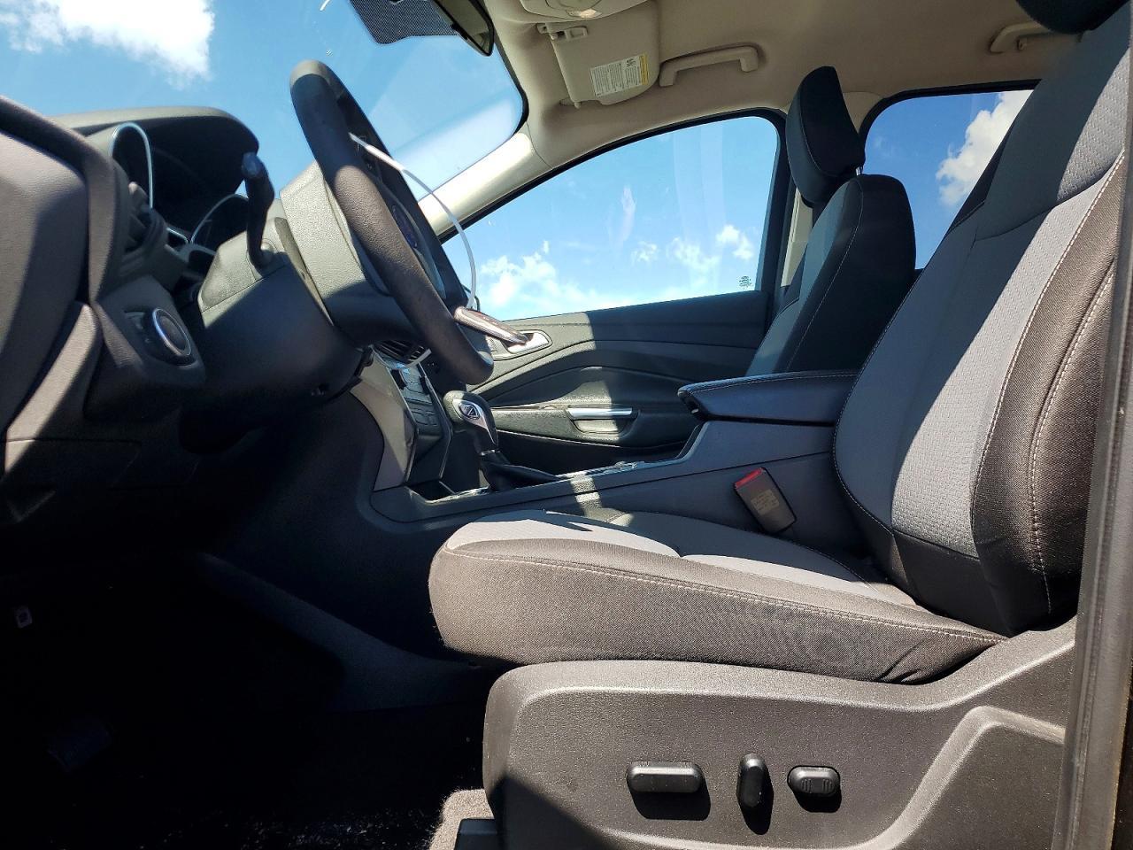 2019 Ford Escape Se - Фото 7