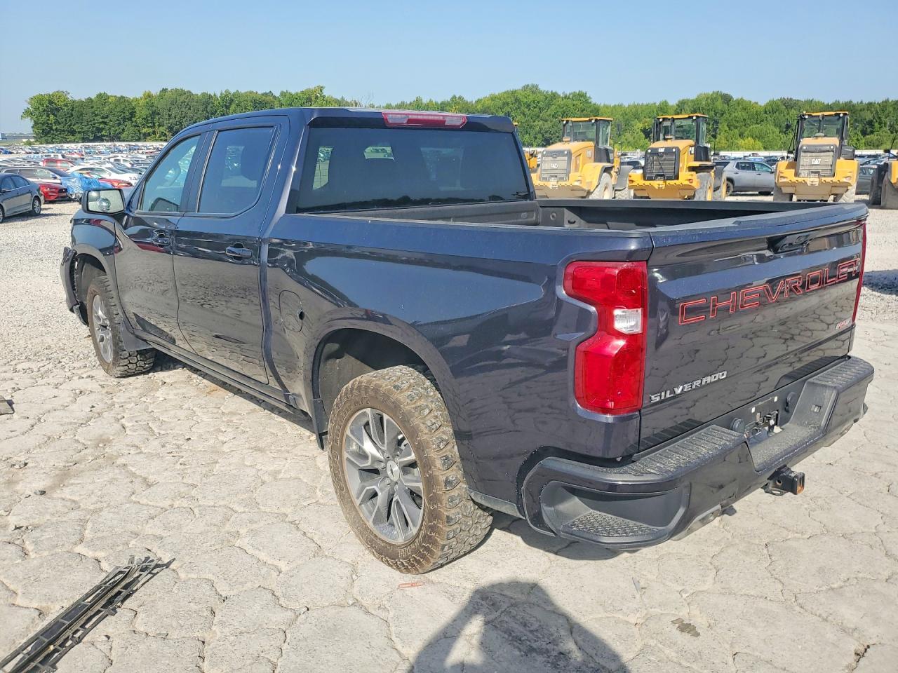 2024 Chevrolet Silverado K1500 Rst - Фото 2