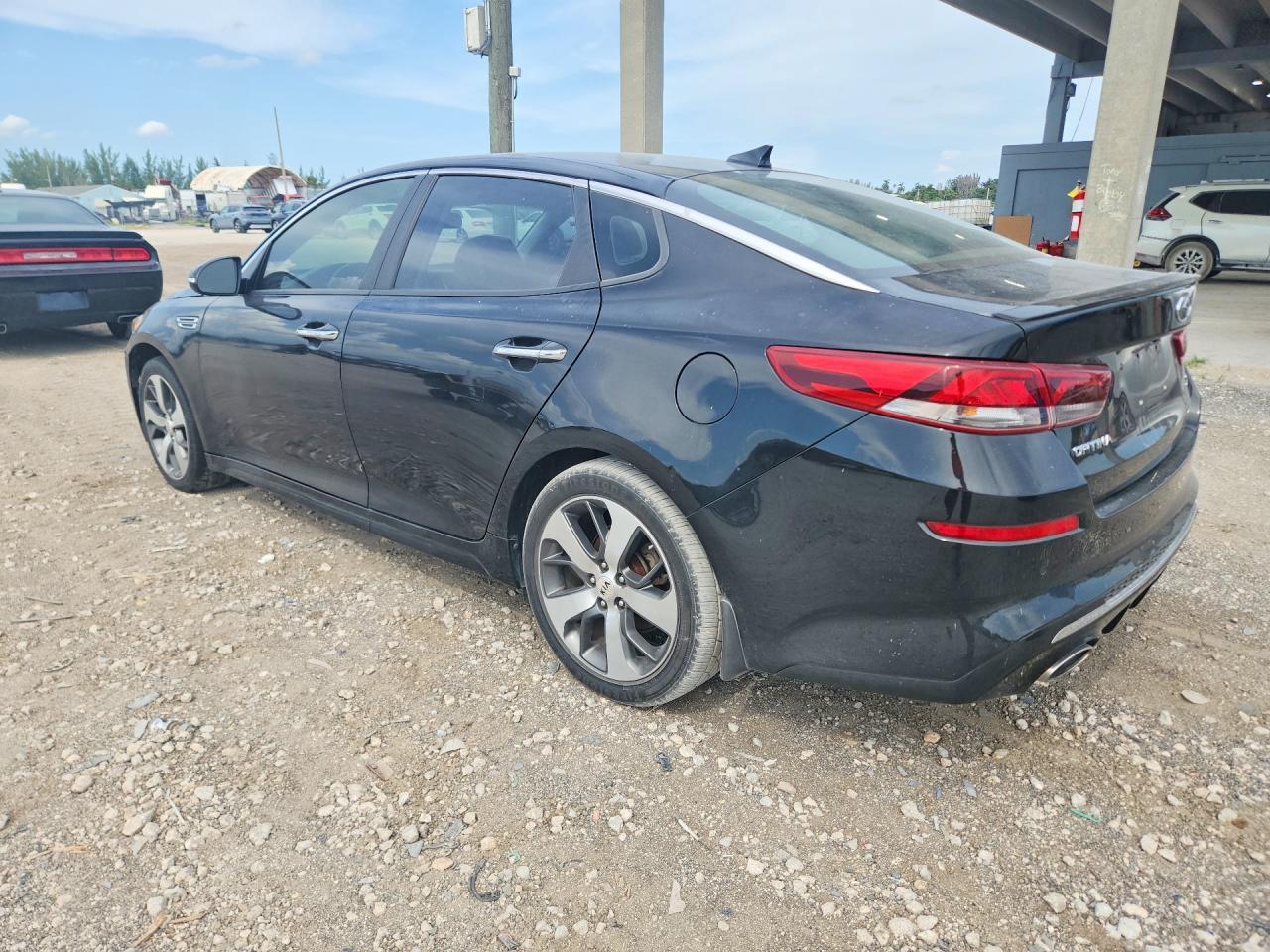 2020 Kia Optima S - Image 2