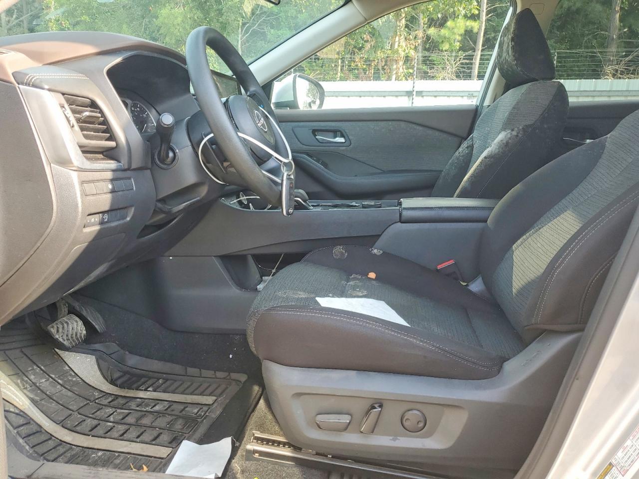 2023 Nissan Rogue Sv - Фото 7