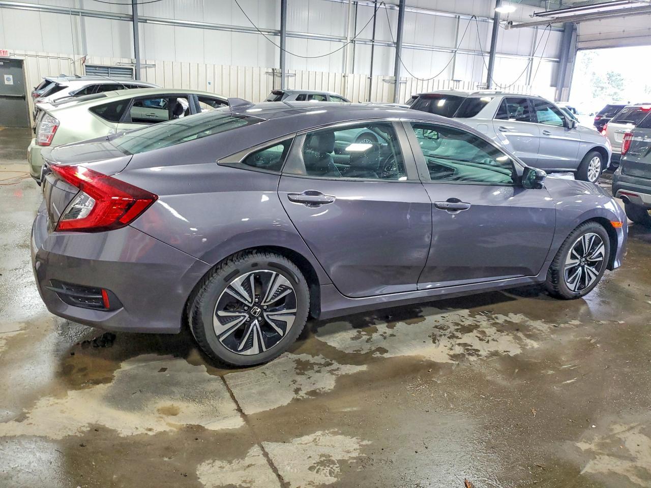 2017 Honda Civic Exl - Image 3