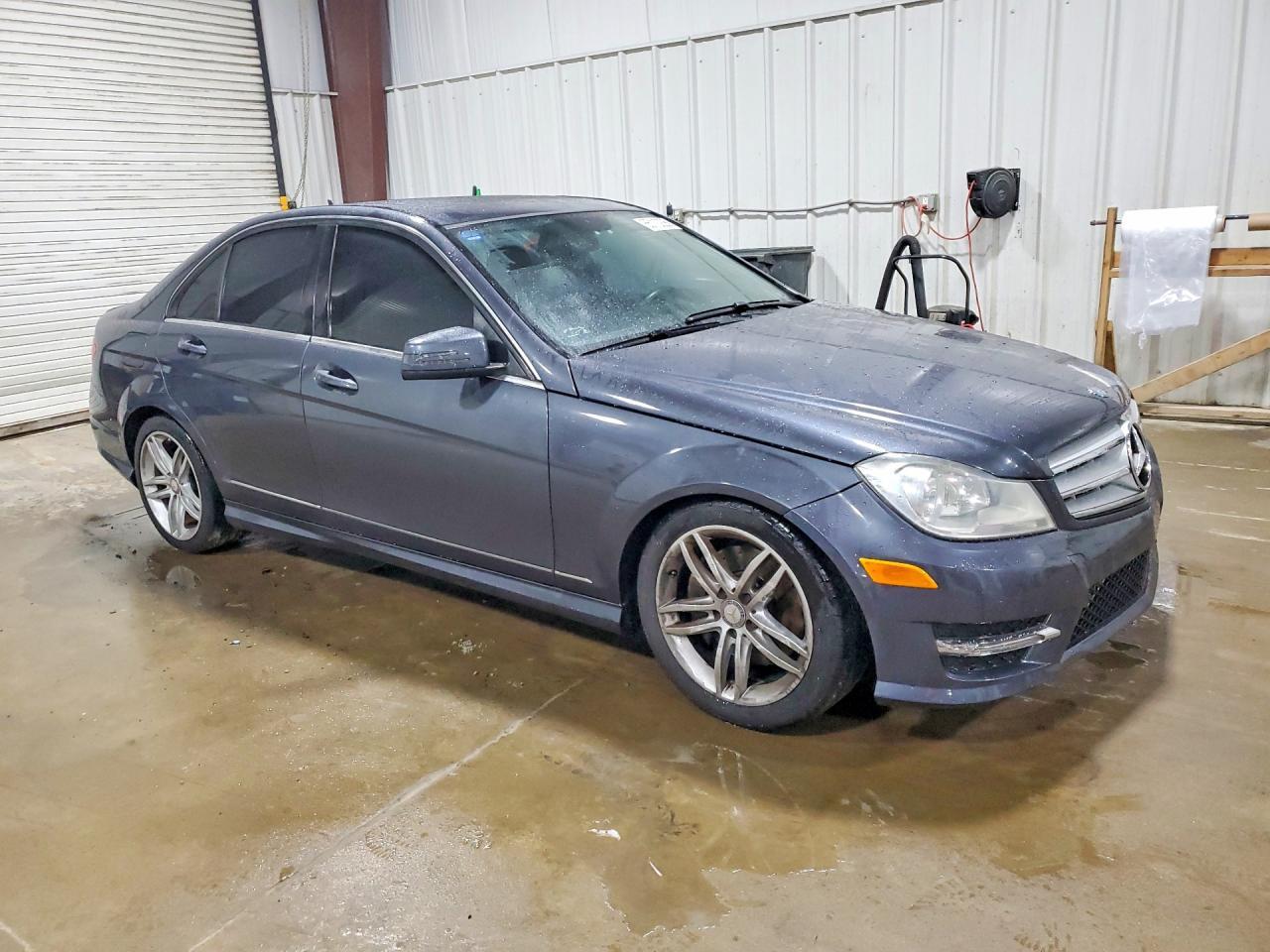 2013 Mercedes-Benz C 300 4Matic - Фото 4