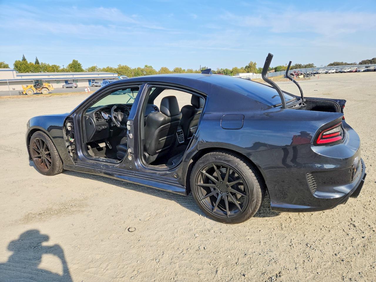 2019 Dodge Charger Scat Pack - Image 2