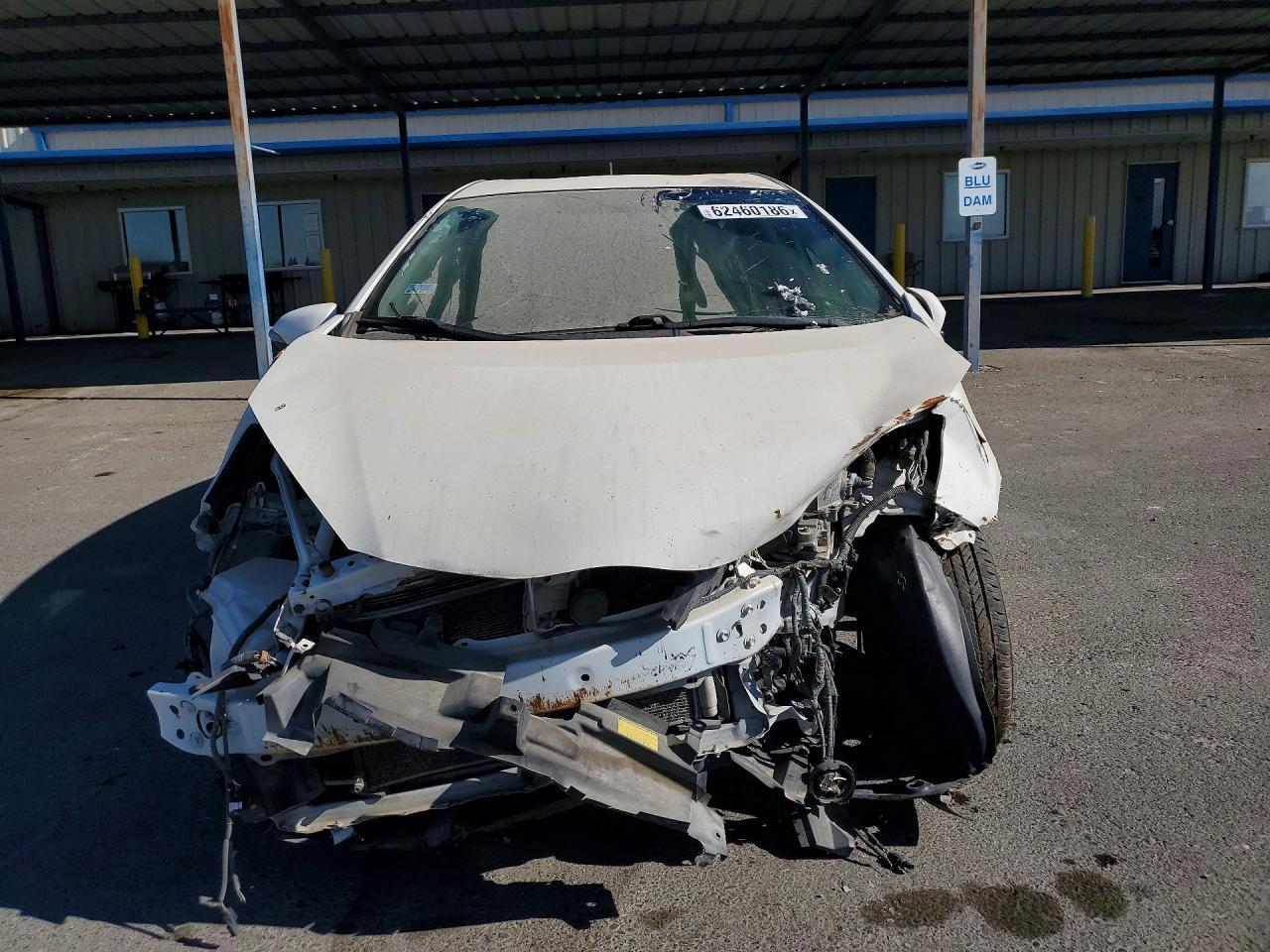 2012 Toyota Prius C One - Фото 5
