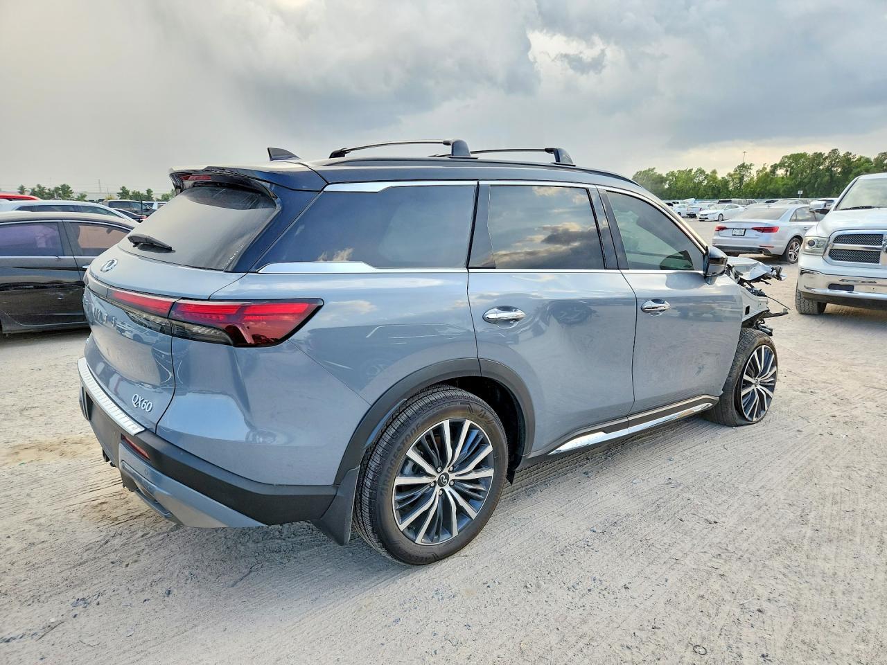 2025 Infiniti Qx60 Autograph - Image 3