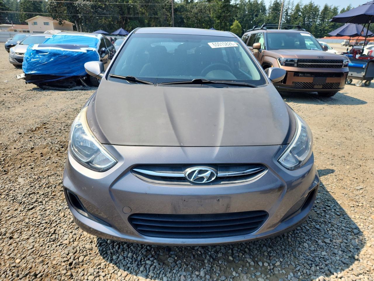2016 Hyundai Accent Se - Image 5