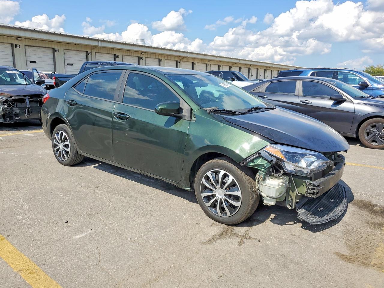 2014 Toyota Corolla Le - Фото 4