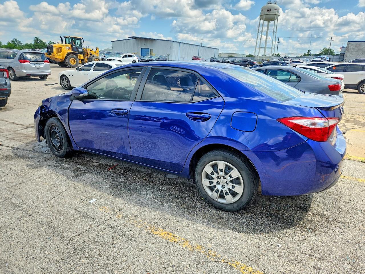 2015 Toyota Corolla S - Фото 2