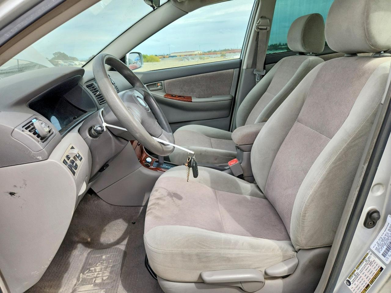 2007 Toyota Corolla Le - Image 7