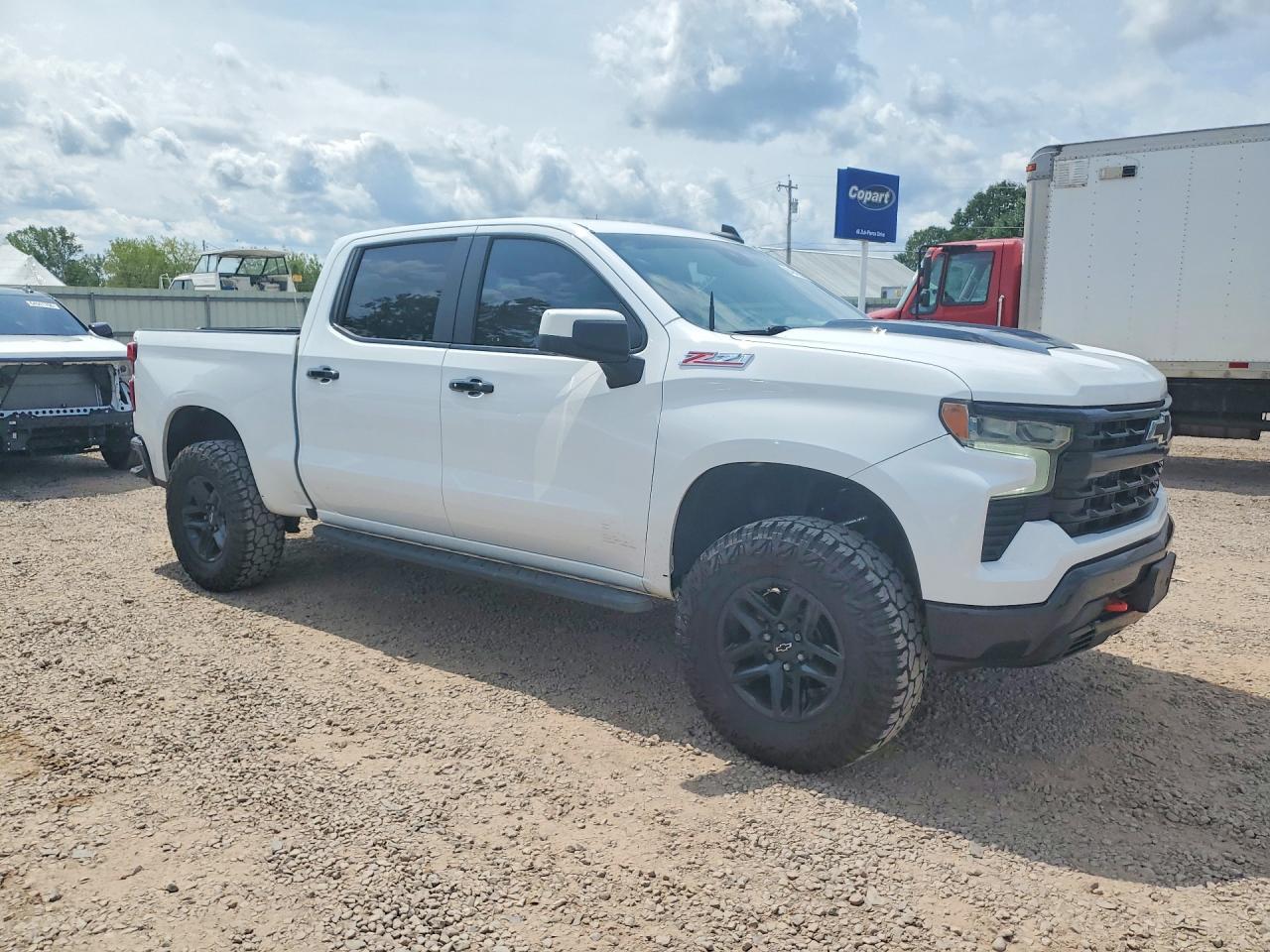 2024 Chevrolet Silverado K1500 Lt Trail Boss - Image 4