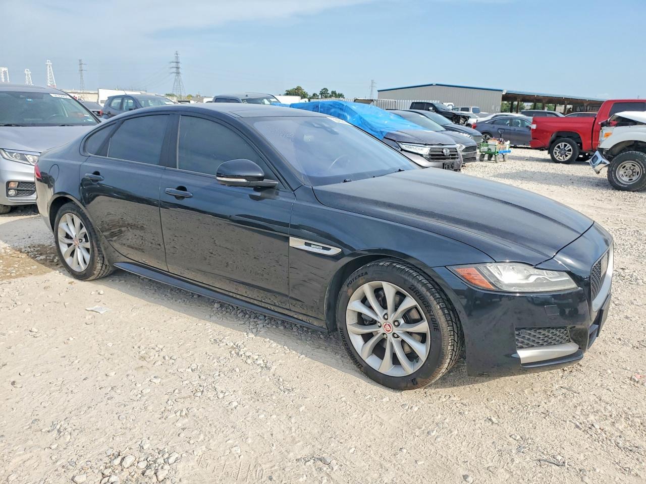 2017 Jaguar Xf R - Sport - Image 4