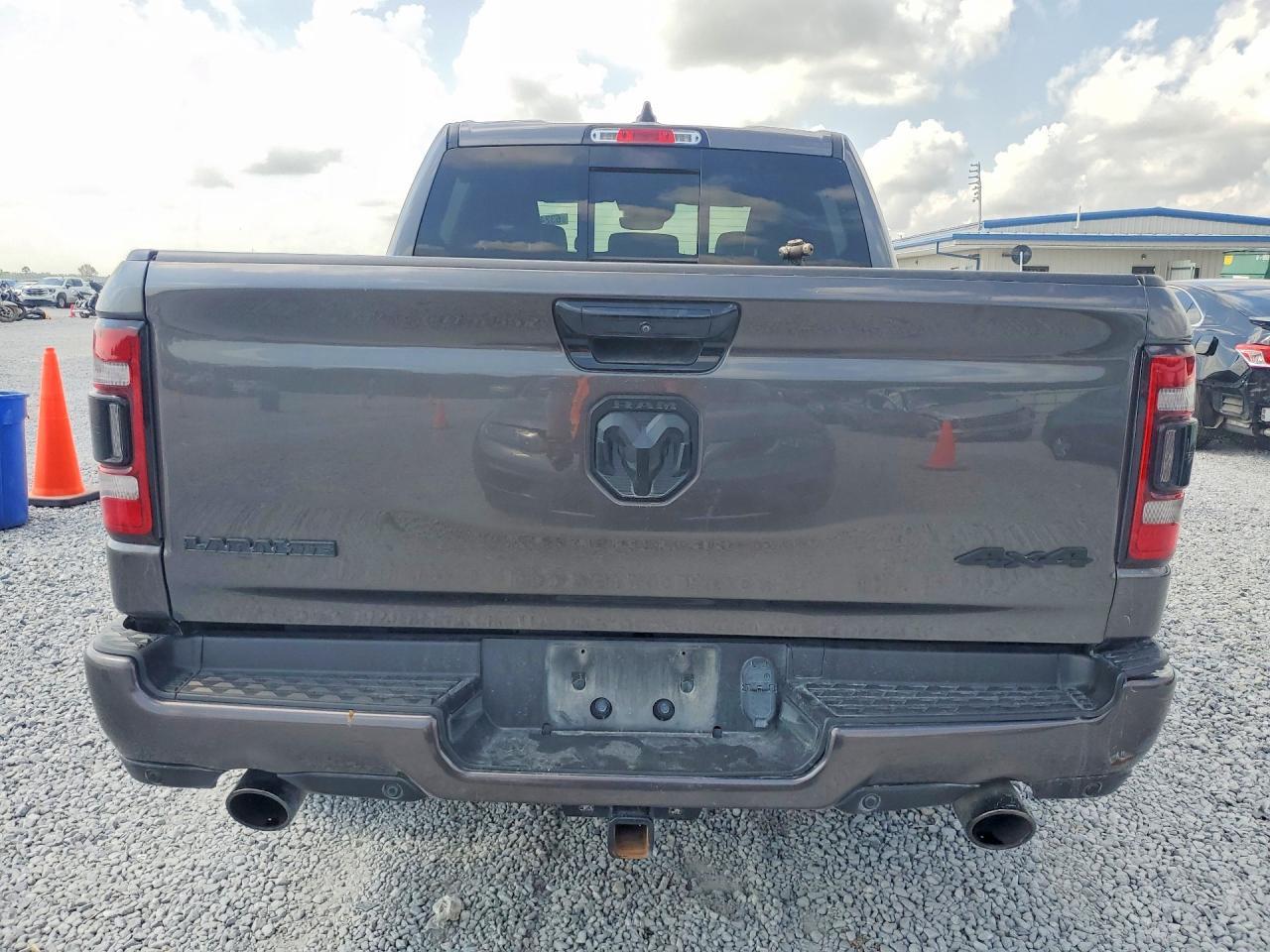 2024 Ram 1500 Laramie - Фото 6