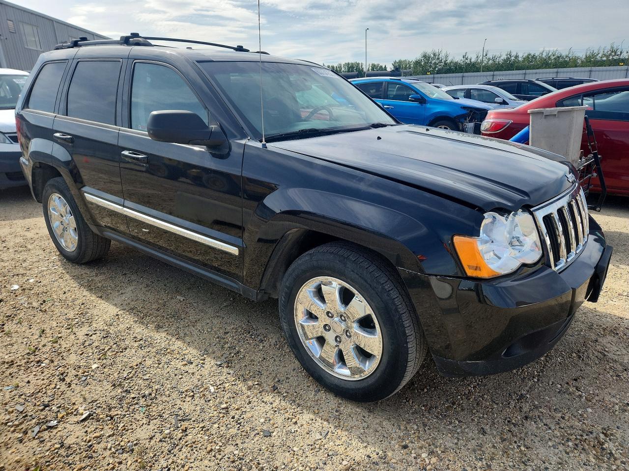2008 Jeep Grand Cherokee Laredo - Image 4