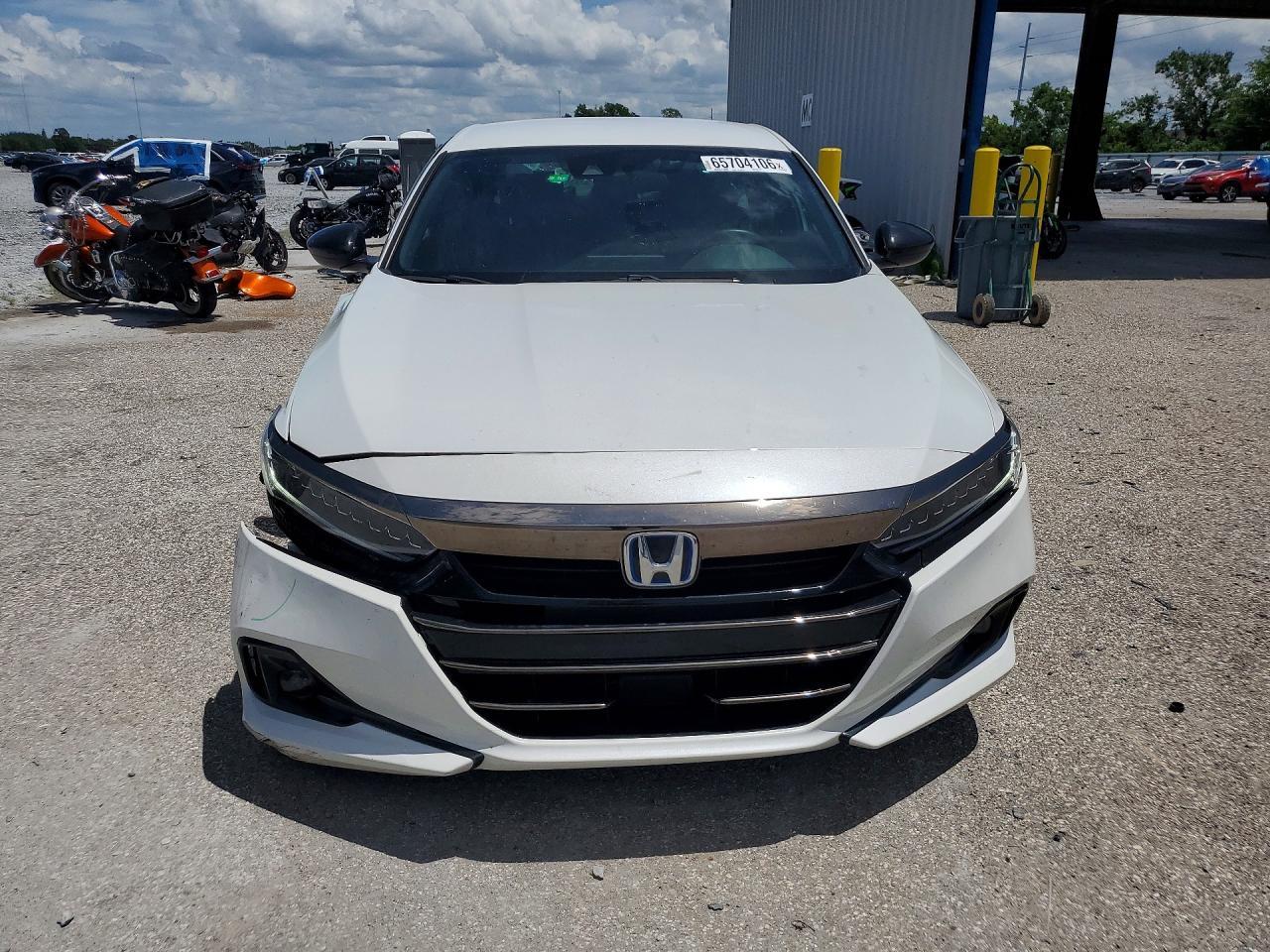 2022 Honda Accord Hybrid Sport - Фото 5