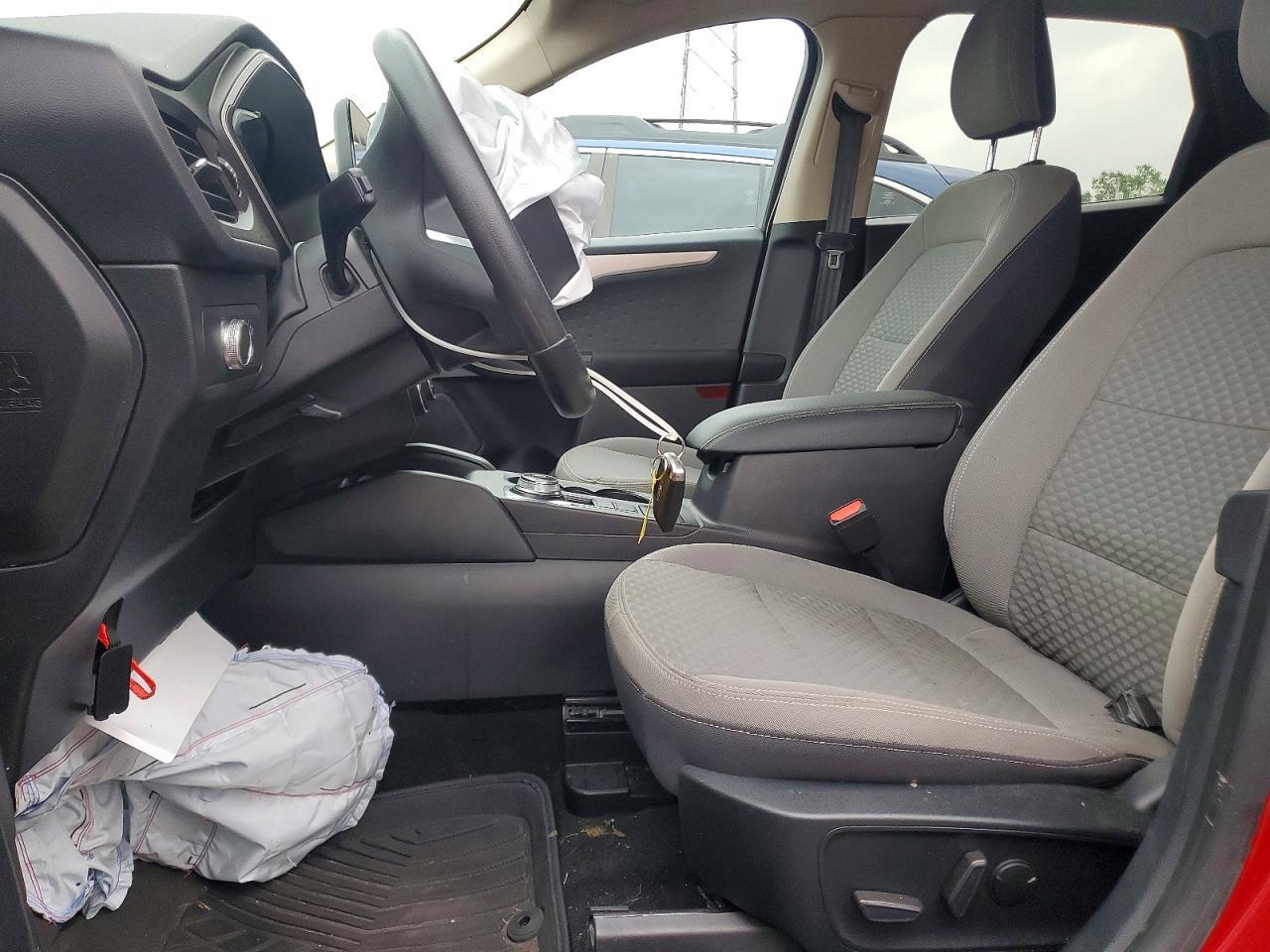 2020 Ford Escape Se - Фото 7