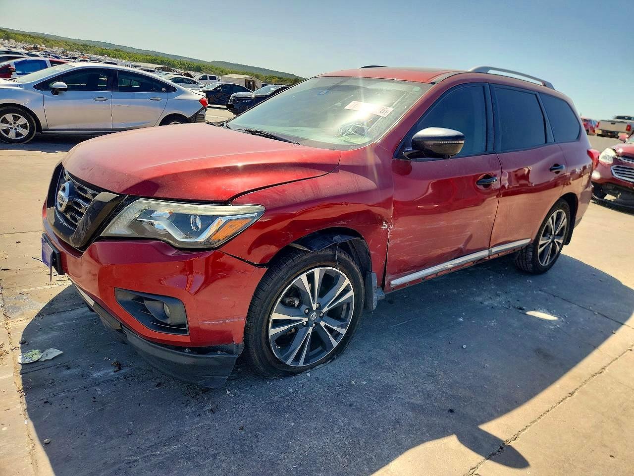 2017 Nissan Pathfinder Platinum