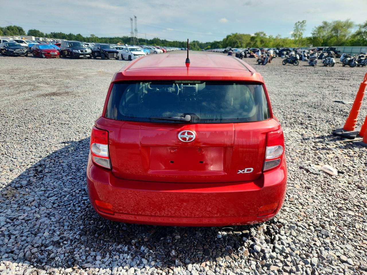 2013 Scion Xd Base - Фото 6