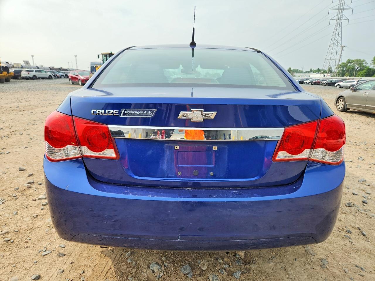 2013 Chevrolet Cruze - Image 6