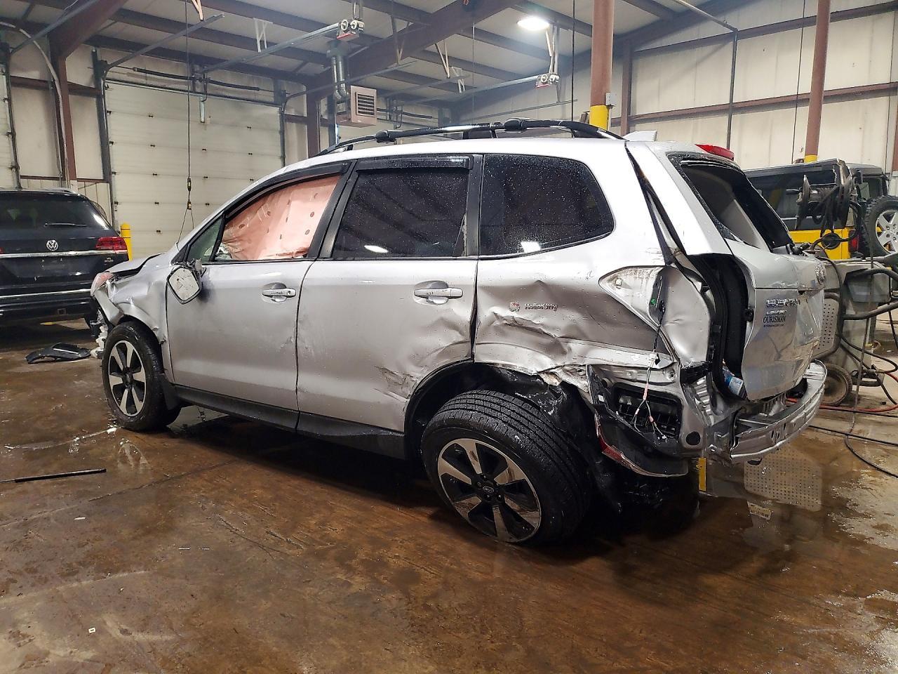 2018 Subaru Forester 2.5I - Фото 2