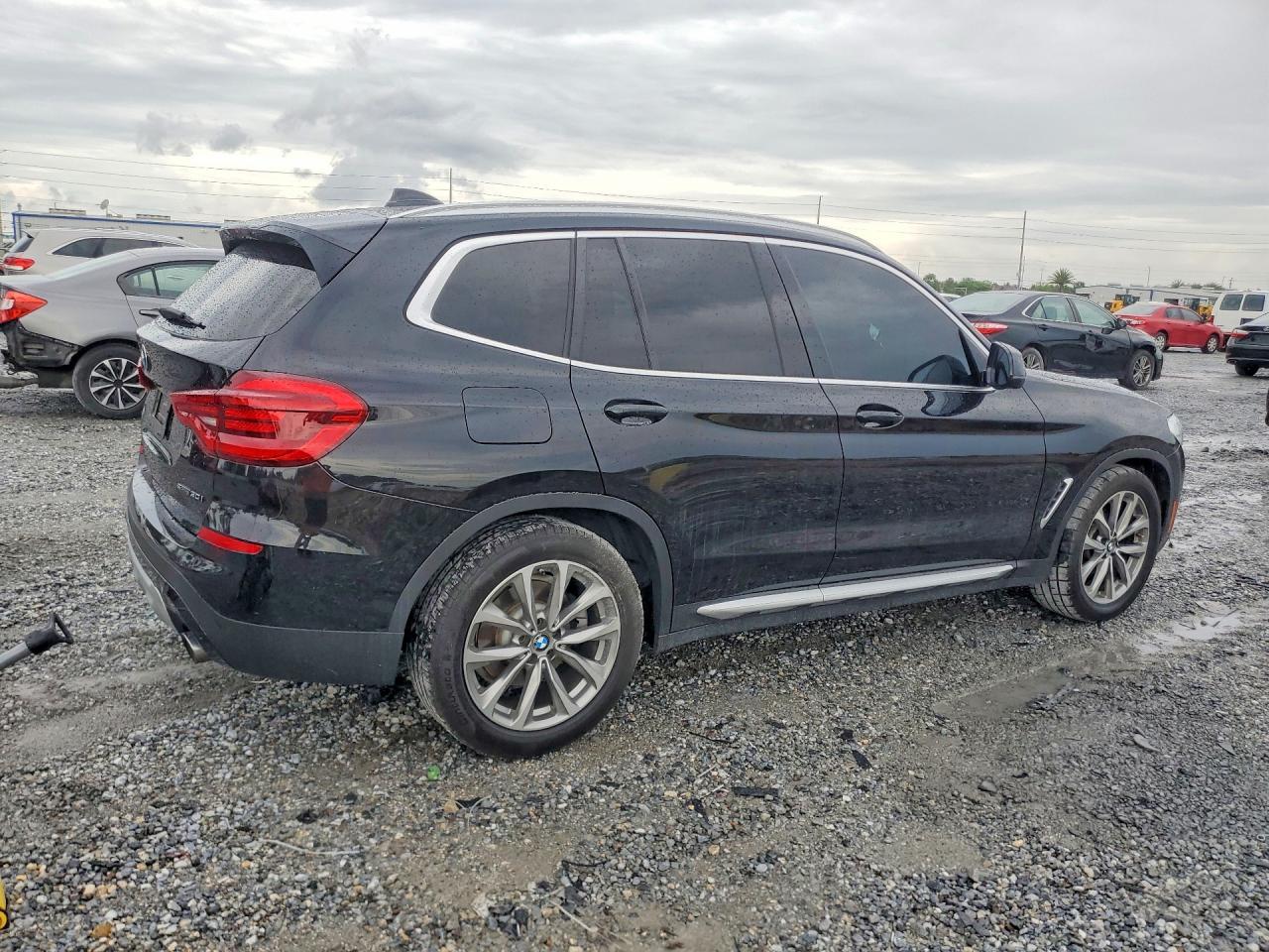 2019 BMW X3 Sdrive30I - Фото 3